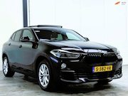 BMW X2 - SDrive20i High Executive|Pano|Keyless|Trekhaak