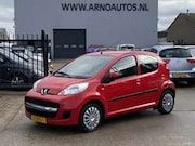 Peugeot 107 - 1.0-12V XS 5-DEURS, 176.340 KM NAP, STUURBEKRACHTI