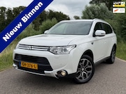 Mitsubishi Outlander - 2.0 PHEV Limited Edition X-Line / 1ste Eigenaar / Clima / Na