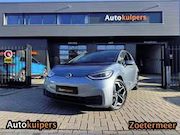 Volkswagen ID.3 - Pro 58 kWh 204pk | Panorama| Camera | Dodehoek | S
