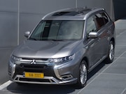 Mitsubishi Outlander - PHEV 2.4 INSTYLE 4WD | PLUG IN HYBRID | V2H | SOH 89% | FULL