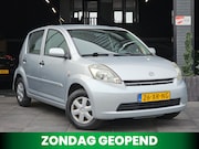 Daihatsu Sirion - 2 1.0-12V Premium|Airco|El.Ramen|NAP|APK