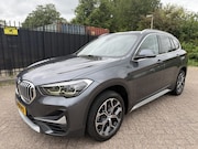 BMW X1 - sDrive20i VDL Nedcar Edition LED/Sportleer/HU/Stoelverw/Leer