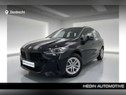 BMW 2-serie Active Tourer - 220i M-Sport | Trekhaak | Massage | Harman Kardon | Driving