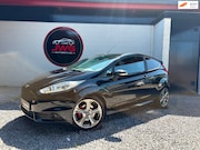 Ford Fiesta - 1.6 ST2 Keyless/Airco/Recaro/Parkeersensoren