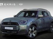 MINI Countryman - C Favoured Uitvoering | Pakket XL | Panoramadak | St