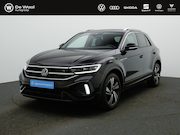 Volkswagen T-Roc - 1.5 TSI 150 pk DSG R-Line | Trekhaak | Achteruitrijcamera |