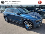 Lynk & Co 01 - 1.5 261pk PHEV 7DCTH , Panoramadak , Adaptive cc , Carplay