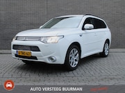 Mitsubishi Outlander - 2.0 PHEV Instyle+ Leder, Airco, Navigatie, Keyless Entry/Sta