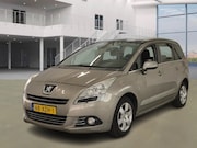 Peugeot 5008 - 1.6 VTi Style 5p/ PANO/ SCHERM