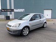 Ford Fiesta - 1.3-8V Champion 70 PK. Zuinige en auto met slechts 127.000 K