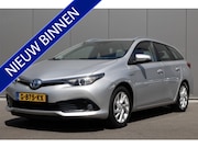 Toyota Auris - 1.8 Hybrid Dynamic | CAMERA | TREKHAAK |