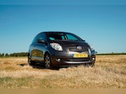 Toyota Yaris - 1.3 VVTi Sol MMT