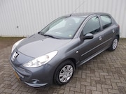 Peugeot 206 - 1.4 XS 5drs ( APK KEURING BIJ AFLEVERING )