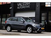 BMW X1 - SDrive18i High Executive | Trekhaak | Pano | LED | LEDER!