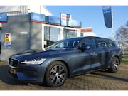 Volvo V60 - B3 163pk Geartronic Momentum Advantage | TREKHAAK | NAVI | C