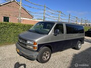 Chevrolet Express - USA camper 5.7