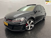 Volkswagen Golf - 2.0 TSI GTI Performance Panoramadak/Camera/NAP