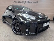 Toyota Yaris - 1.6 GR Sport Performance 261pk Carbon Acc Clima Carplay Incl