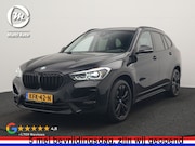BMW X1 - xDrive25e Sportline PHEV 221pk | Camera | Sfeerverlichting |
