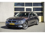 BMW 3-serie - Touring 318i Automaat! Executive Sport BJ2021 Lmv 17" | Led