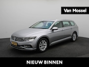 Volkswagen Passat - Variant 1.5 TSI Business | Automaat | LMV | Parkeer sensoren