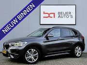 BMW X1 - sDrive18i High Executive Automaat Navigatie/Trekhaak.