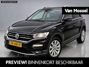 Volkswagen T-Roc - 1.0 TSI Style 116 PK | Navigatie | Climate Control | Parkeer