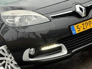 Renault Scénic - 1.2 TCe Expression - Noir Etoile - 127dkm