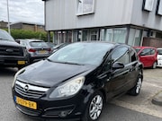 Opel Corsa - 1.2-16V Cosmo 3 Deurs, Airco, Navi. Nette en goed rijdende C