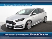 Ford Focus - 2.0 EcoBoost ST-3 *Recaro*Navigatie*DAB*Preformance