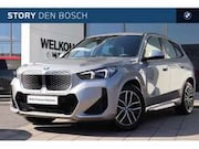BMW iX1 - eDrive20 M Sport / Sportstoelen / Comfort Access