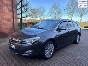 Opel Astra - Sports Tourer 1.4 Turbo Cosmo
