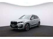 BMW iX1 - 30 xDrive M Sport pro 313 pk l Pano l Drive Assistant l Harm