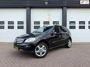 Mercedes-Benz M-klasse - 4MATIC Grijs Kenteken Complete Stoelen Luchtveren