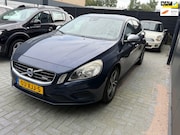 Volvo V60 - 1.6 T3 R-Design|Engine smoke|Lees tekst|