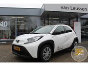 Toyota Aygo X - PLAY ALL-SEASON AD-CRUISE AIRCO CAMERA APPLE/ANDROID BLUETOO