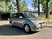 Suzuki Swift - 1.5 Exclusive