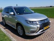 Mitsubishi Outlander - 2.4 PHEV Intense CLIMA CAMERA ** 12999 NETTO