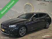 Mercedes-Benz E-klasse - Estate 300 de AMG Line Panorama/Keyless/Burmester/360/HUD/Wi