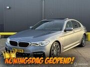 BMW 5-serie - 520i High Executive | M-Pakket | Pano | Bomvol