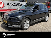 Volkswagen Tiguan - 2.0 TDI 4Motion Highline 18"/VOL Leder + memory/Panoramadak/
