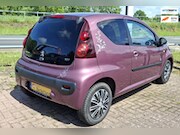 Peugeot 107 - 1.0 Envy 3-Drs Airco / Weinig KMS