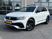 Volkswagen Tiguan - 1.4 TSI eHybrid R-Line Black Style|SCHUIFDAK|TREKHAAK|