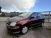 Nissan Almera Tino - 1.8 Visia