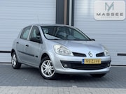 Renault Clio - 1.2-16V Special Line AIRCO | DEALER OND | DISTRIBUTIE RIEM V