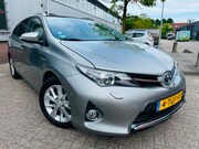 Toyota Auris - Touring Sports 1.8 Hybrid Lease+ PANO XENON PDC