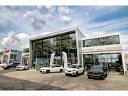 Honda Civic - 2.0 e:HEV Advance 1e Eig | Trekhaak | Dealer ond