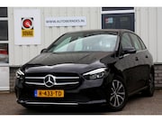 Mercedes-Benz B-klasse - 180 Premium*Perfect Onderh.*Elek. Trekhaak/Half Leder/Stoelv