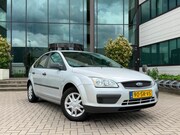 Ford Focus - 1.6-16V Champion | | Airco&Cruise